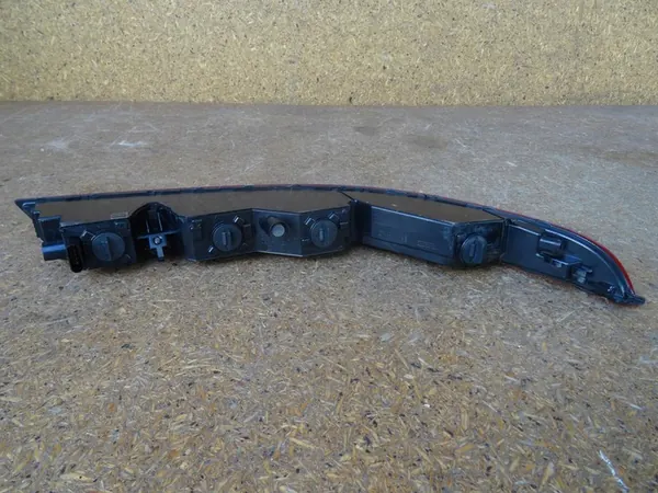 AUDI Q3 8U LIFT 15-18 LUZ TRASERA IZQUIERDA OEM 8U0945095B image 6