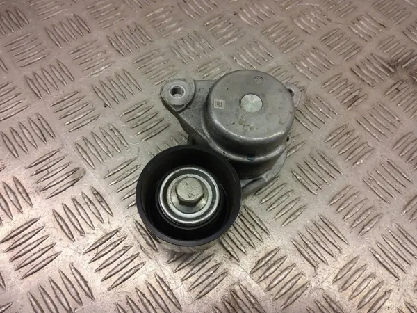 Suzuki SX4 S-Cross 2023 Alternatorriemspanner OEM SKE34426 image 2