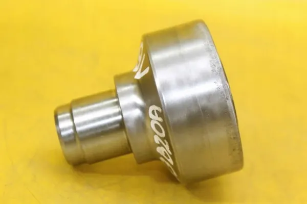 OEM 161 Kampiakselin pultti BMW E90 2.0 N43 image 9
