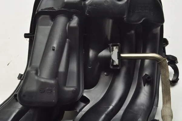 CITROEN XSARA PICASSO 1.8 Coletor de admissão 9636741080 image 8