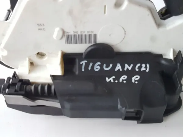 Vänster fram dörrlås cylinder Volkswagen Tiguan 2012 image 7