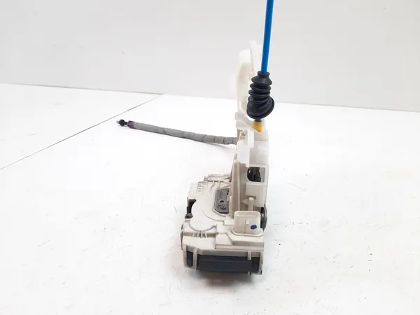 Vänster framdörrslås MERCEDES-BENZ E (W212) A0997200135 image 7