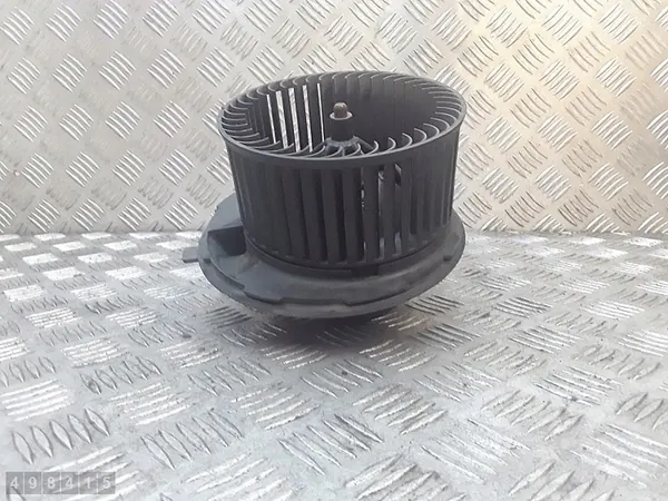 2006 VW Golf V Moottoripuhallin 1K1819015A image 2