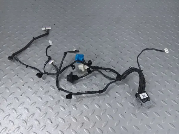 BMW XM Ajovalokytkin OEM 63115A40884 käytetty image 9