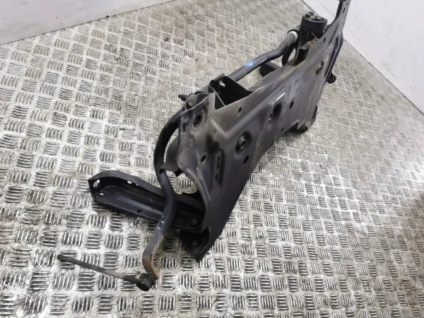 Suzuki Vitara 2019 Framhjulsram OEM AMD121277 image 6