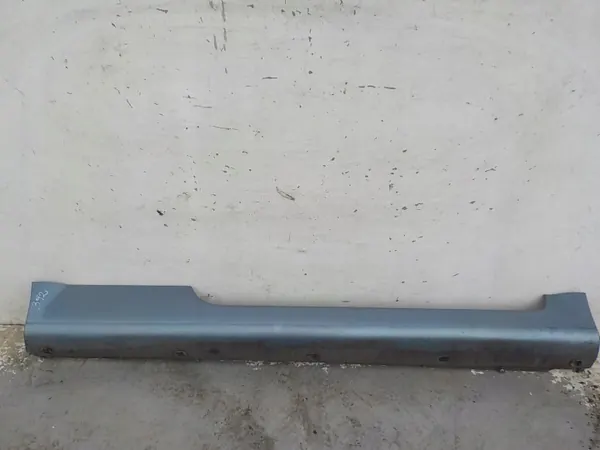 OEM 392 Couvre-bas de seuil droit Audi TT 8N image 2