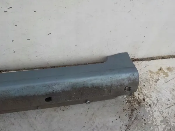 OEM 392 Couvre-bas de seuil droit Audi TT 8N image 3