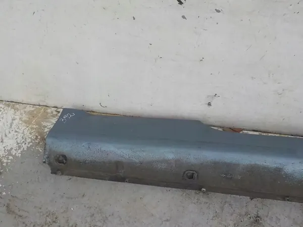 OEM 392 Couvre-bas de seuil droit Audi TT 8N image 4