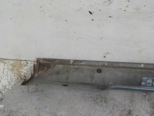 OEM 392 Couvre-bas de seuil droit Audi TT 8N image 7