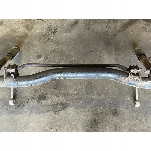 Volkswagen Caddy 2005 Trave Posteriore Usato image 8