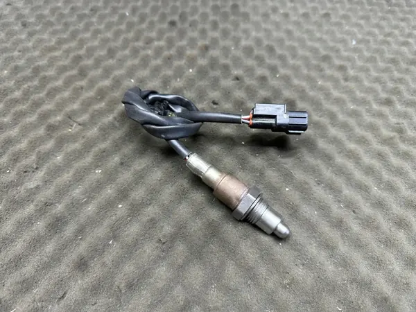 Sonde Lambda OEM 39210-04AA5 pour Kia/Hyundai image 2