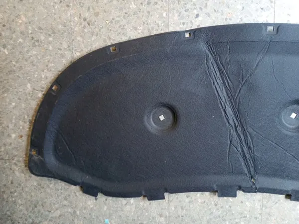 Skoda Kodiaq Motorhuvud Isolering OEM 565863831 image 3