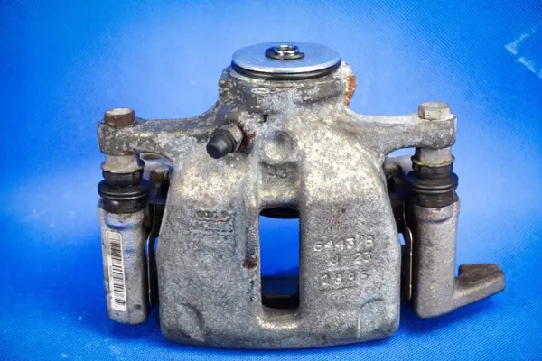 Taka jarrupuristin OEM 8K0615406AE Audi A4/A5:lle image 2