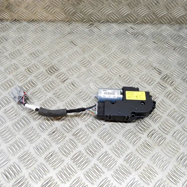 Schiebedachmotor OEM HK8314N132BB für Jaguar F-Pace image 2