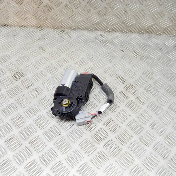 Schiebedachmotor OEM HK8314N132BB für Jaguar F-Pace image 4