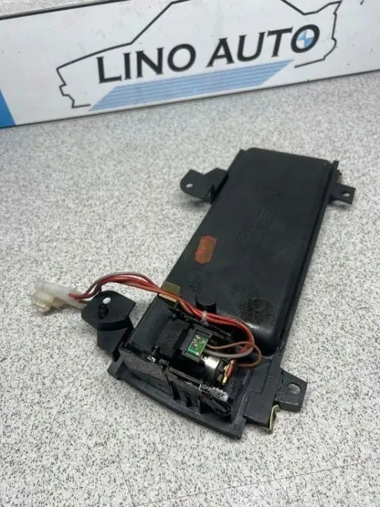 12V-Steckdose OEM 8159694 für BMW 5 E39 2.2L image 5