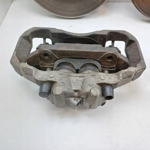 Juego de frenos BMW OE MAM53394 para Serie 5 2005 image 9