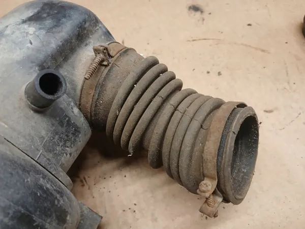 Luftfiltergehäuse Suzuki Samurai SJ410 OEM image 5