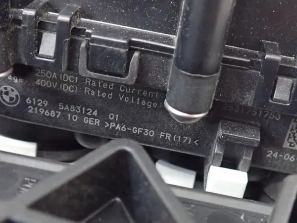 Tomada de Carregamento BMW OEM para i4 G26 - Fiação image 10