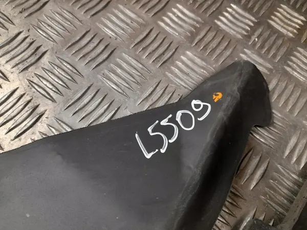 Isolation acoustique Tesla Model Y 2023 OEM P1782111-00-A image 3