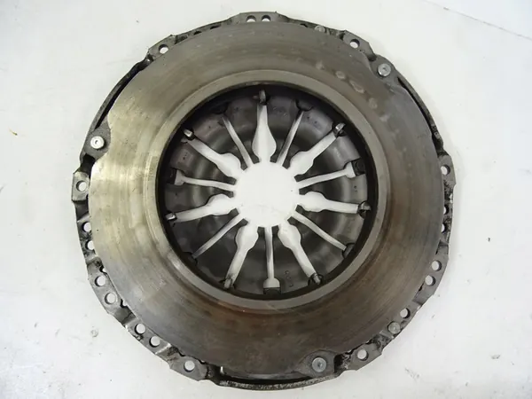 JUKE II F16 1.0 DIG-T Volante de Dupla Massa 302057428R image 6