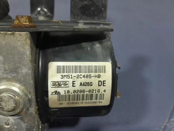 Ford ABS-pumppu OEM 3M51-2C405-HB Focus MK2 2.0:lle image 3