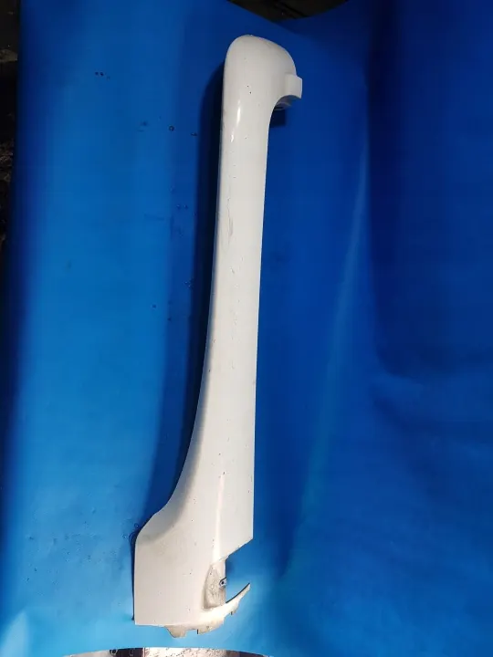 MAN TGS Euro 5 Kabinensäulenabdeckung rechts OEM image 2
