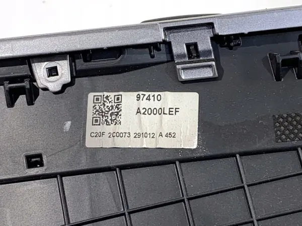 Rejilla de ventilación delantera OEM 84832-A2000 Kia Ceed image 7