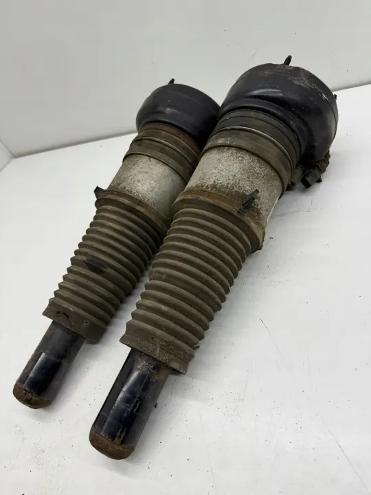 Mola pneumática OEM 4G0616039AG para Audi A6 C7 A7 image 5