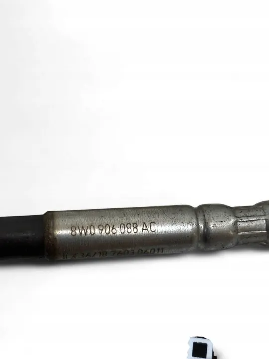Capteur Température Huile Audi Q8 OEM 8W0906088AC image 8