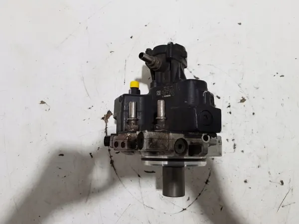 Bosch ruiskutuspumppu OEM 51111037845 MAN TGX/TGS:lle image 5