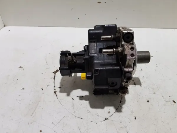 Bosch ruiskutuspumppu OEM 51111037845 MAN TGX/TGS:lle image 6