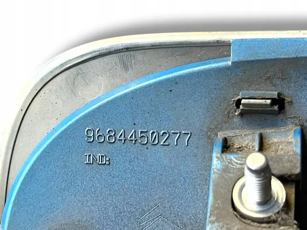 Faixa de porta-malas usada OEM 9684450277 Citroen C3 image 8