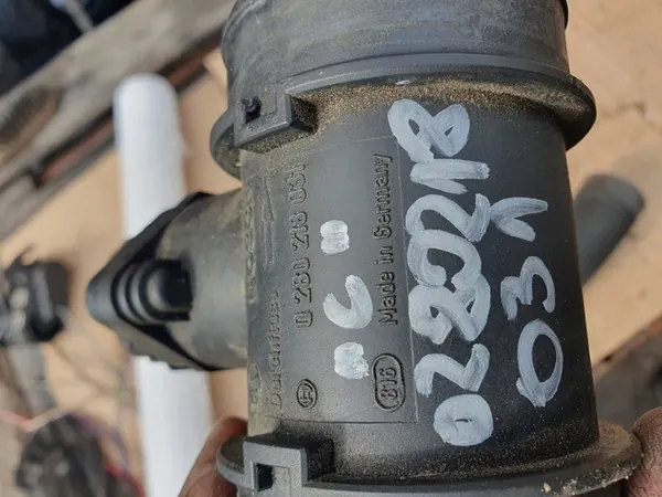 Luftmassenmesser Opel Corsa C 1.2 b image 2