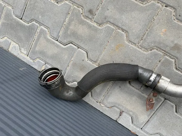 Intercooler-turborör OEM Ruramaster2.3dci Renault image 3