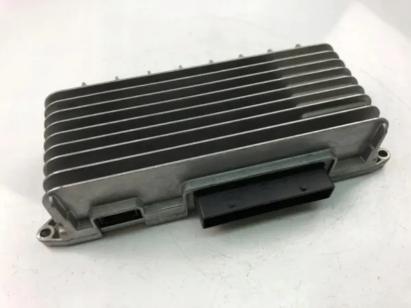 Ohjauspumppu Audi A6 (4F2, C6) OEM 4E0910223H image 2