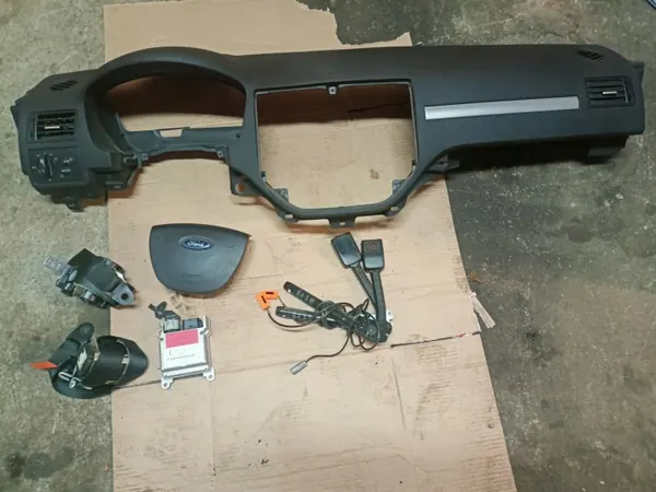 OEM 13849107053 Tableau de bord Ford C-Max MK1 image 5
