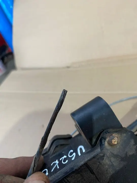 Elektrische handrem PEUGEOT 508 OEM 9810501780 image 3