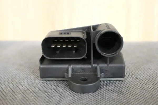 MERCEDES W204 W207 W212 2.2 CDI Relaamoduuli image 2