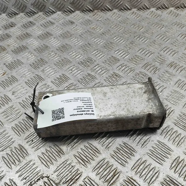 Etupuskuri-tanko TESLA MODEL 3 110919300C image 3