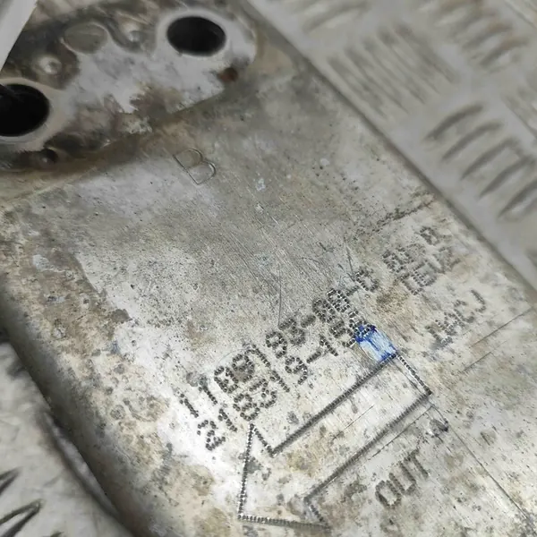 Etupuskuri-tanko TESLA MODEL 3 110919300C image 7