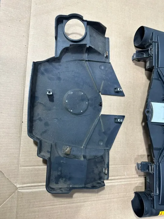 Luftfilterhus OEM 1130101367 för Mercedes SL R230 image 7