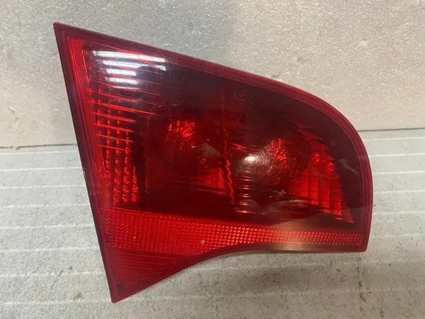 Luz trasera izquierda AUDI A4 B7 Avant image 3