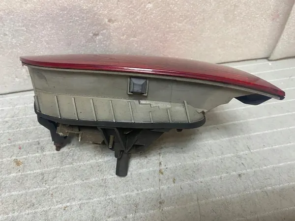 Luz trasera izquierda AUDI A4 B7 Avant image 6