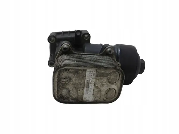 Olje filterfäste Skoda Roomster 2006 03L117021B image 7