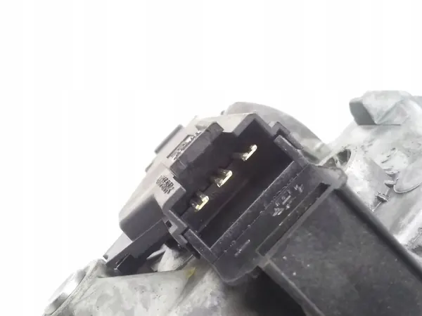 Opel Insignia A 2015 Heckwischermotor image 3