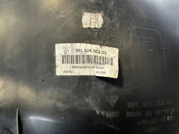 Porsche 911 991 oikea etulokasuoja OEM 99150470203 image 7