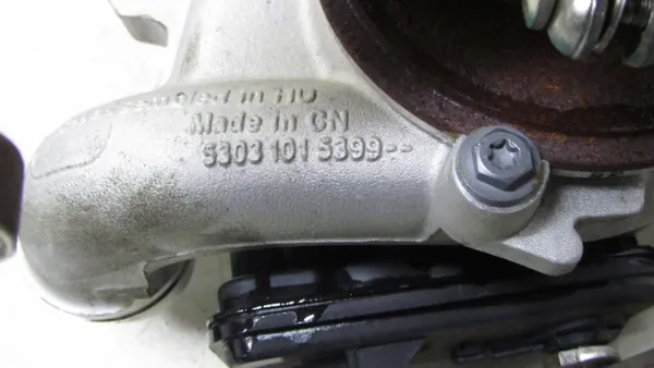 Volvo XC60 II 2.0H Turbocompressor 32257802 17- image 5