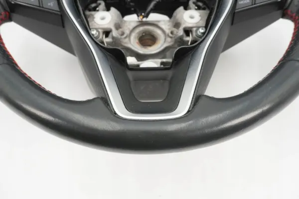 Volant cuir OEM usagé pour Toyota Corolla GR Sport image 8