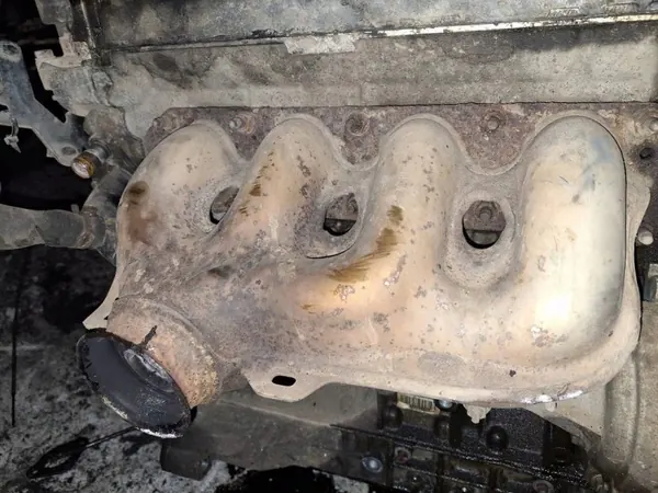 Colector de escape OEM EIS-2173519 Citroen C5 1.8L image 3